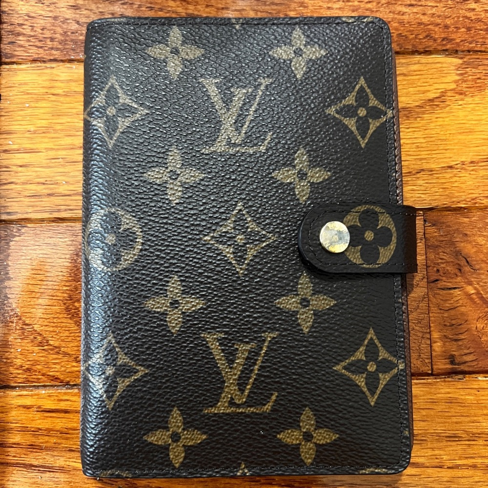 Louis Vuitton PM Agenda Monogram – Authentic 2022, w/ Extras
